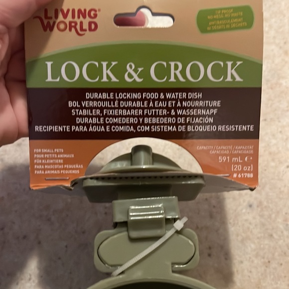 New Living World Lock & Crock bowl - Picture 4 of 8